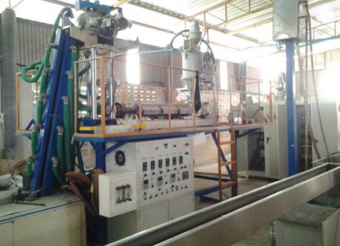 เครื่องจักรทันสมัย  รับสั่งทำพลาสติกขึ้นรูป นนทบุรี
